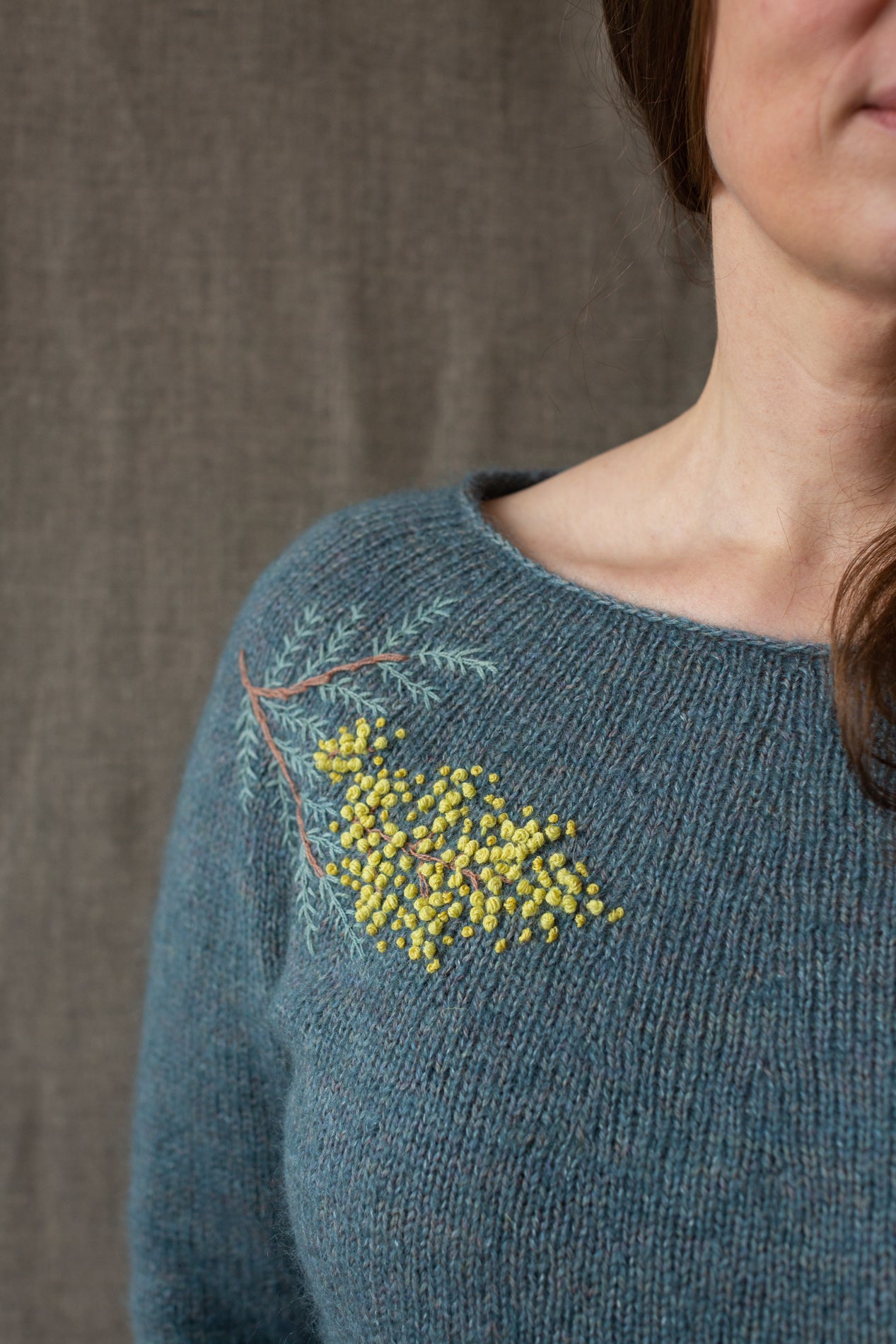 Embroidery on knits Mimosa